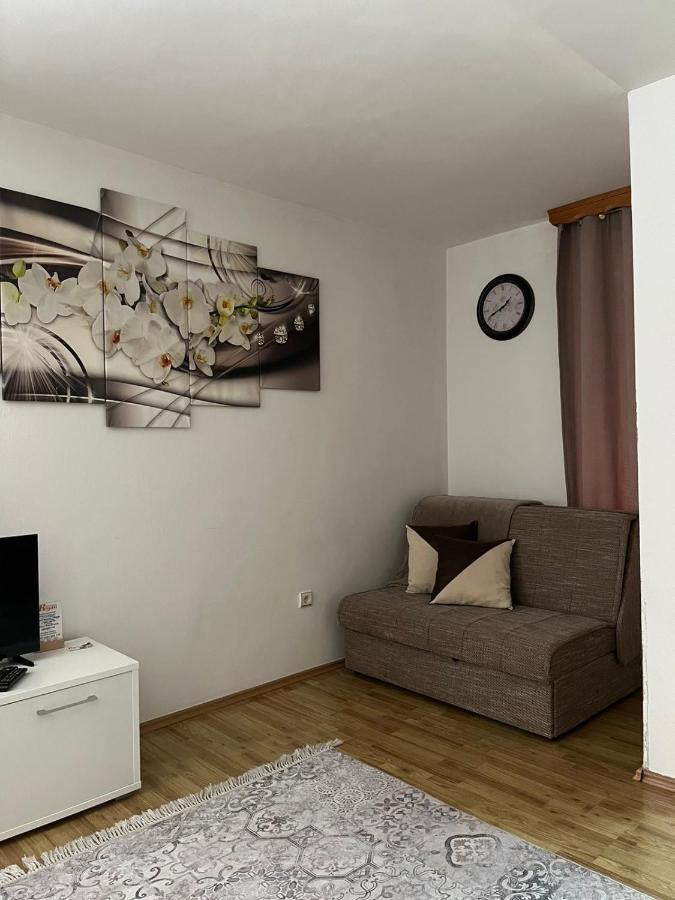 Apartman Reyan Яйце Екстериор снимка